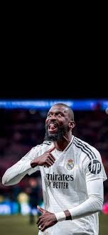 米兰vs拉齐奥终场前点球未判原因：马鲁西奇对帕夫洛维奇犯规