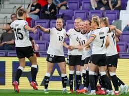 英超-曼联3-0西汉姆联：超过利物浦的机会来了｜前瞻